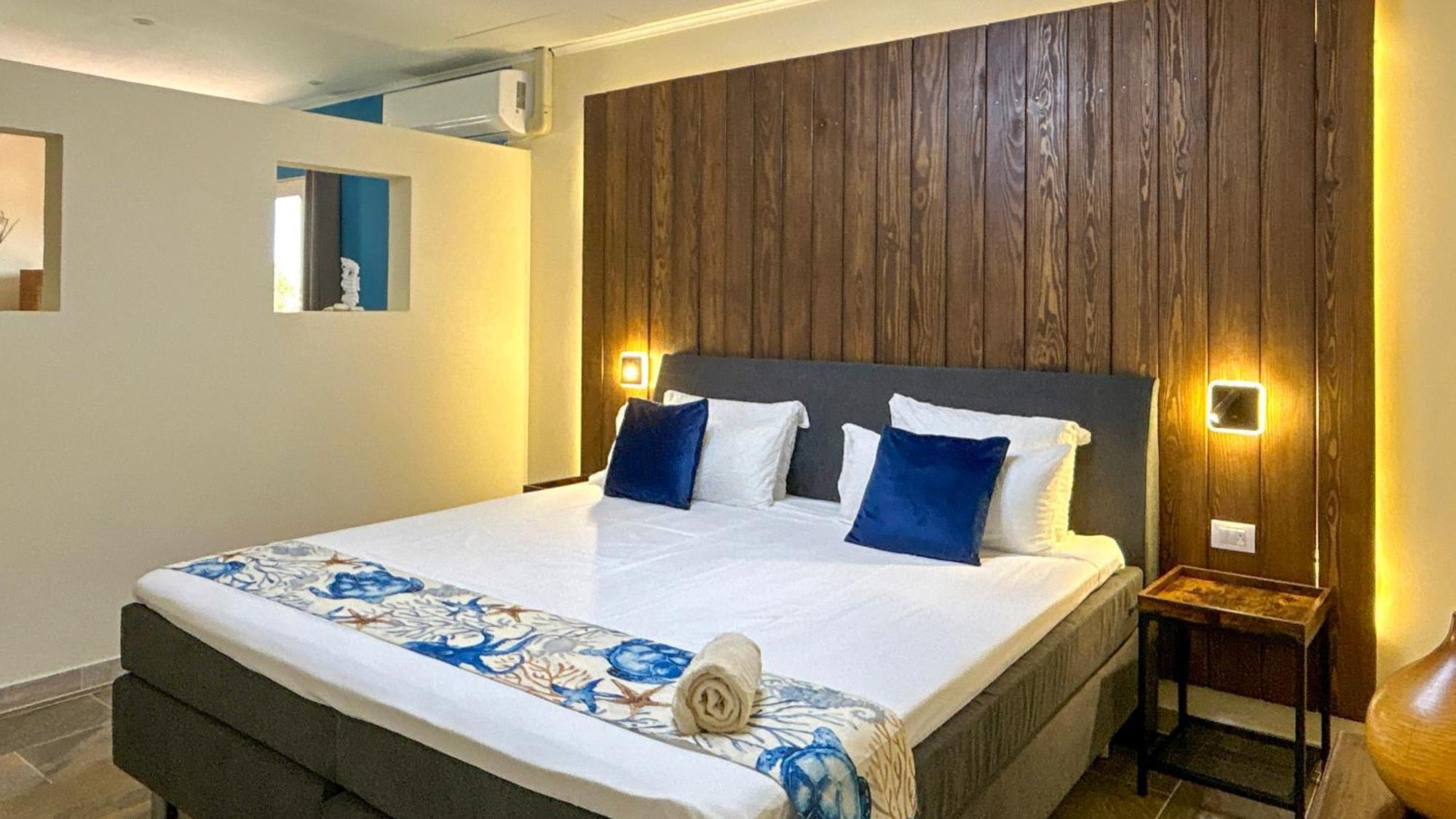 Sonrisa Boutique Hotel - Adults Only Кралендижк Екстериор снимка